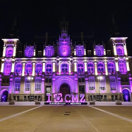 Studio De L'Hotel De Ville Шарлевиль-Мезьер Экстерьер фото